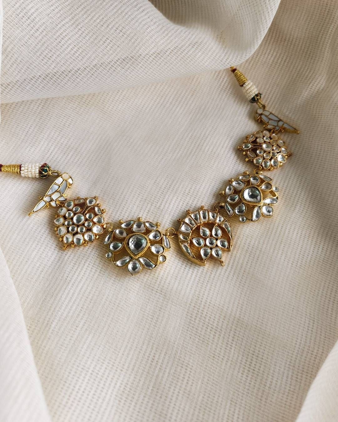 Multi Motif Choker Set
