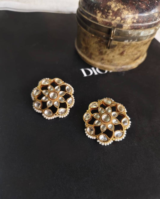 Oversized Studs